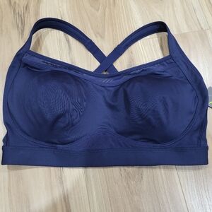 Old Navy sports Bra 36DD